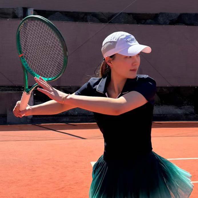 Lily Yoon Senior Tennis Coach